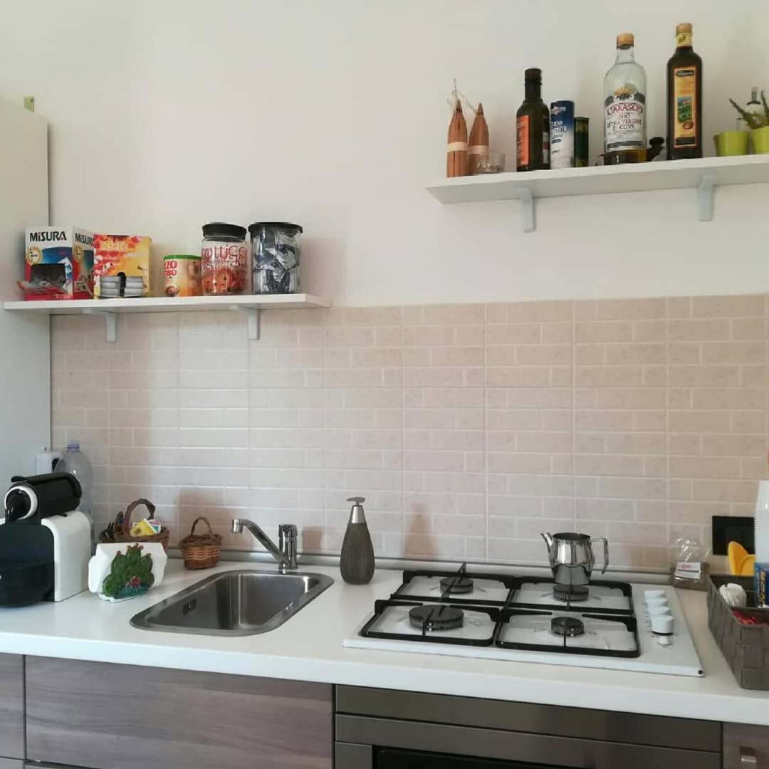 לינה וארוחת בוקר סירקוזה La Casa Delle Farfalle מראה חיצוני תמונה